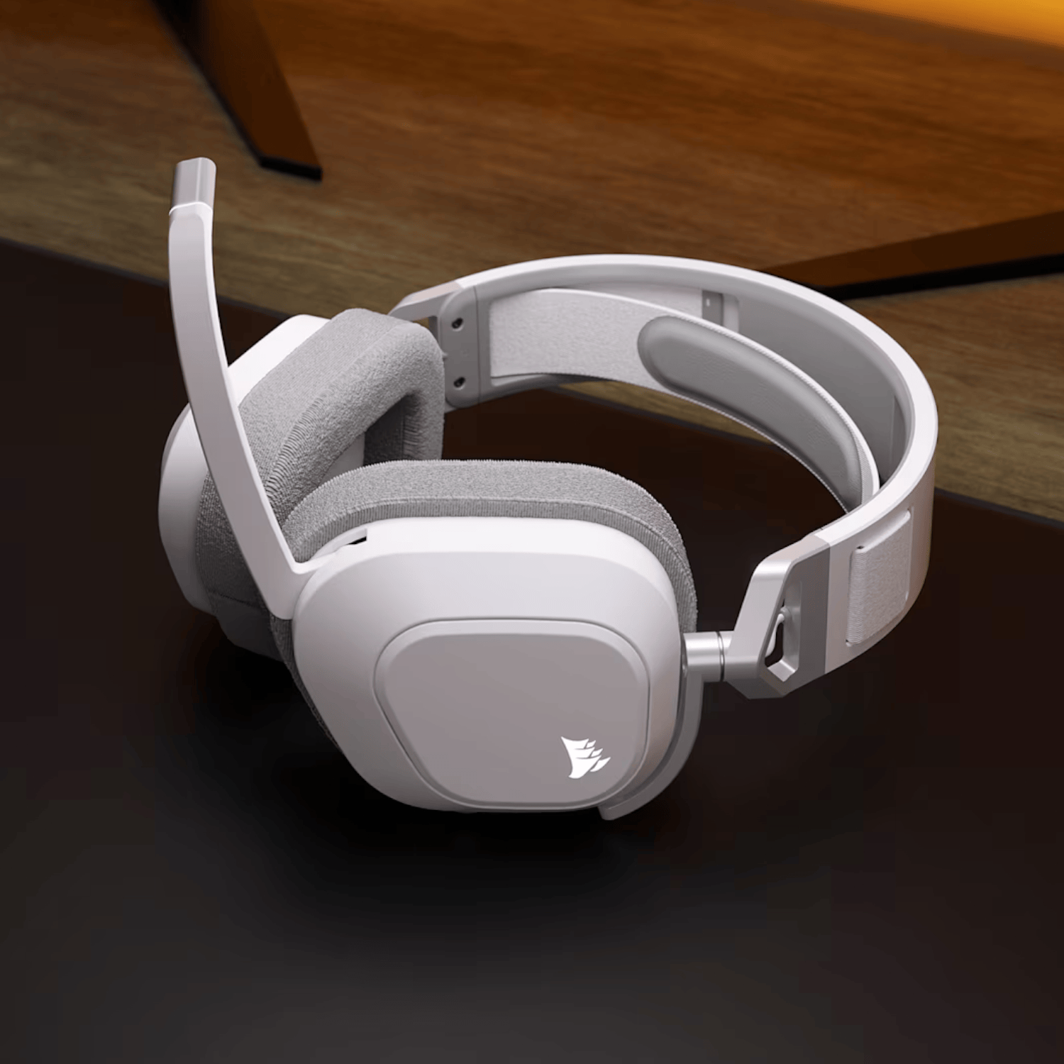 Corsair HS80 MAX Wireless Gaming Headset - White